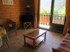 Appart spacieux à Châtel avec parking - 4 pers, balcon, TV, cuisine équipée - FR-1-198-112